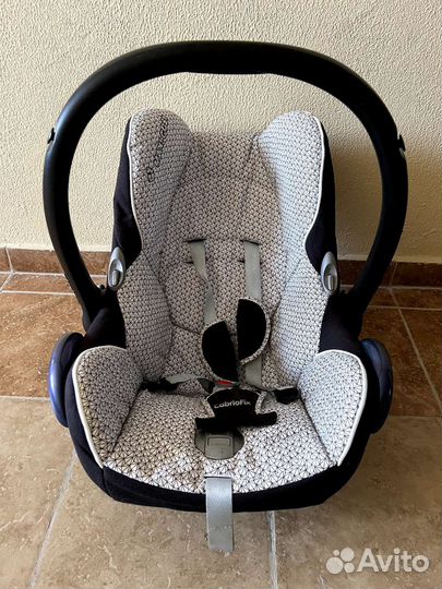 Люлька Maxi-Cosi CabrioFix c базой