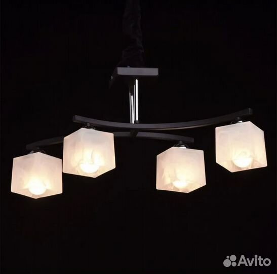 Люстра потолочная