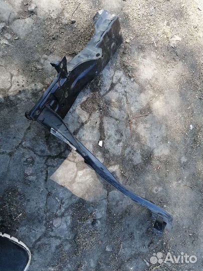 Рамка радиатора toyota camry 50