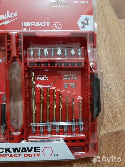Milwaukee Shockwave Red HEX, набор сверел и бит