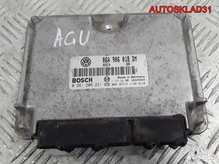 Блок Эбу Skoda Octavia A4 1.8 AGU 06A906018DM