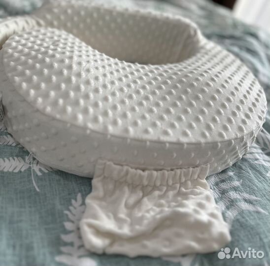 Подушка для кормления грудью