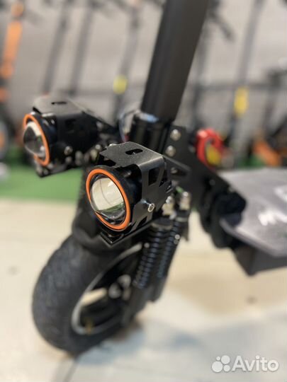 Электросамокат Wolong M5