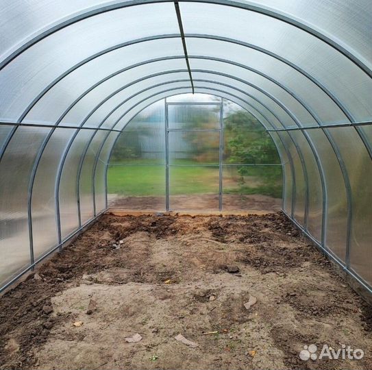 Теплица из поликарбоната