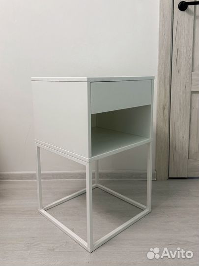 Тумбочка прикроватная IKEA