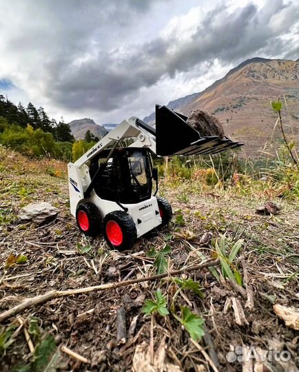 Мини-погрузчик Lonking CDM307, 2023