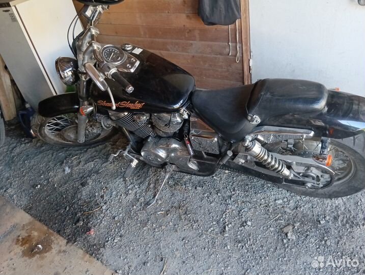 Продам Honda Shadow 400 slasher