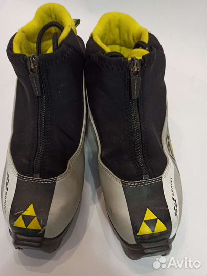 Лыжные ботинки fischer 34