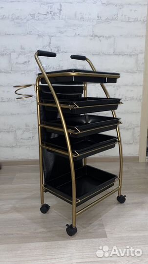 Тележка парикмахерская