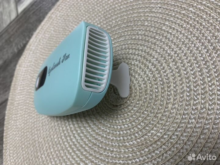 Вентилятор для ресниц