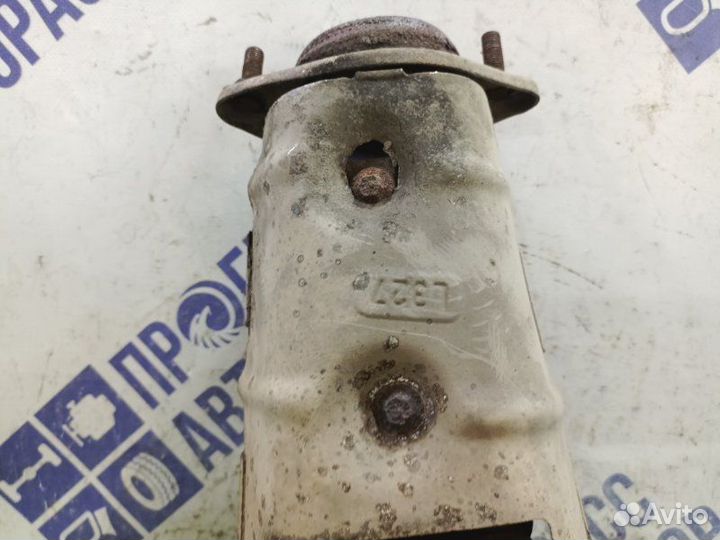 Выпускной коллектор Mazda 6 Gg седан 1.8 L8 2004