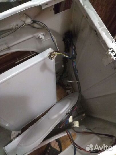 Ariston Avsl 105 корпус запчасти