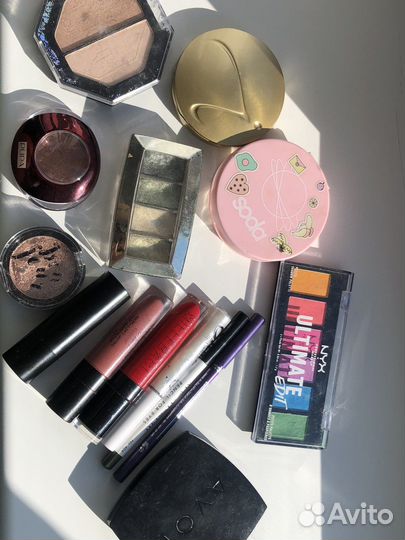 Набор косметики пакетом б/у