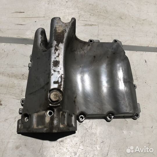 Поддон для Kawasaki ZX10R 04-05