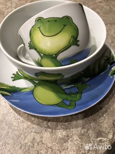 Фарфоровые чашки