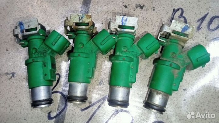 Топливные форсунки Пежо 206 седан