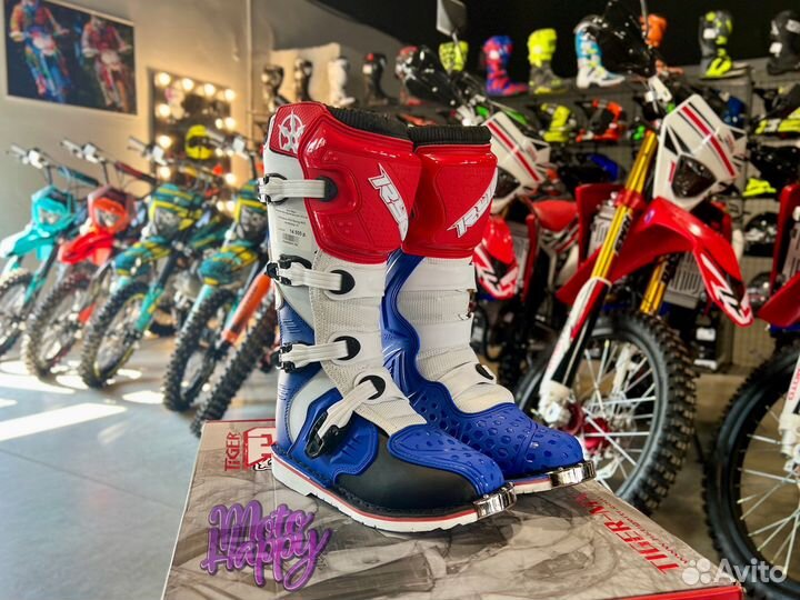 Мотоботы Ryo Tiger