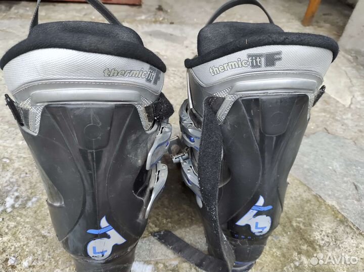 Горные лыжи с ботинками