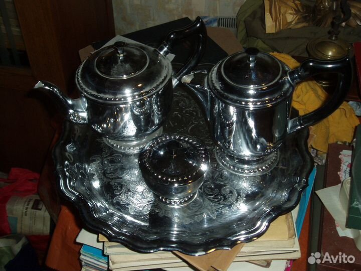 Кофейно-чайный набор и Графин с рюмками