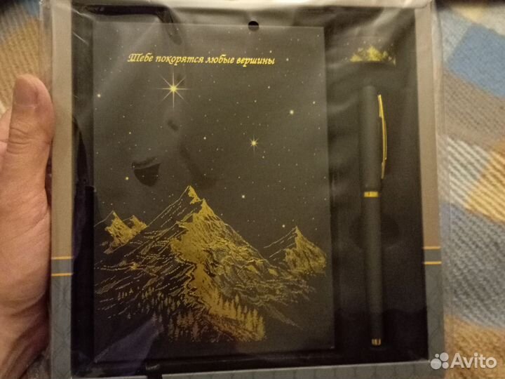 Блокноты ежедневники