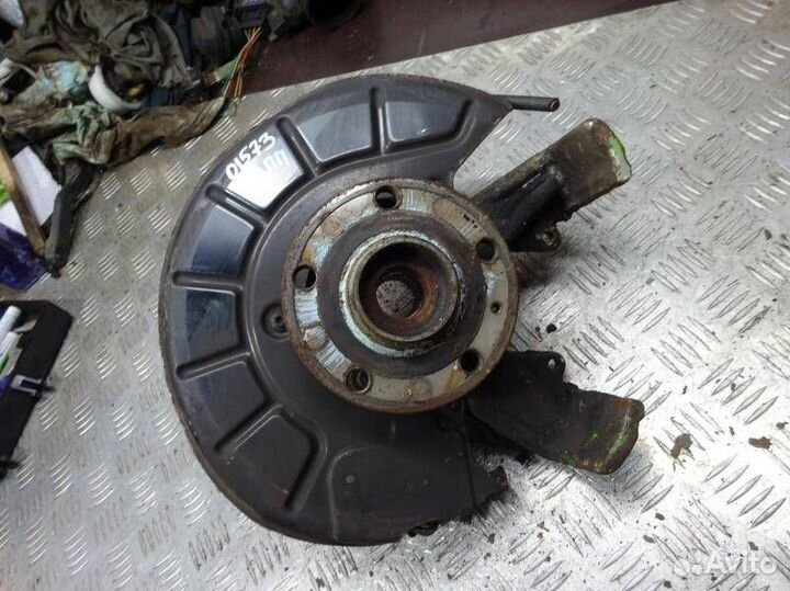 Ступица передняя правая Audi A3 8P 2005