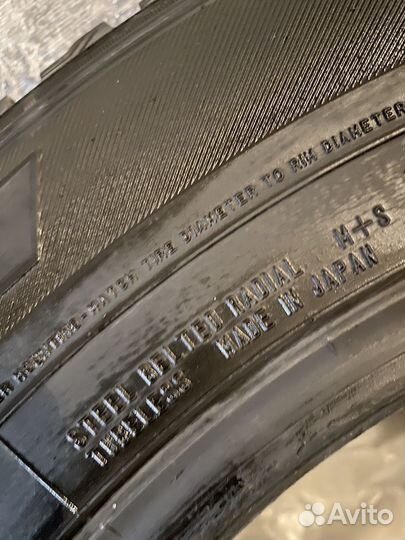 Dunlop SP Winter Ice 01 225/65 R17 102T