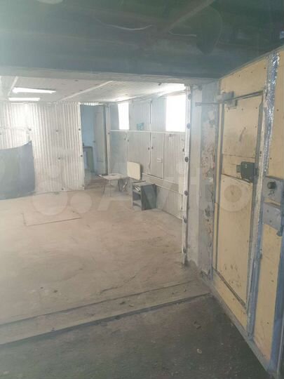 Гараж, > 30 м²