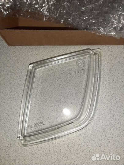 Стекло на противотуманку Мазда 6 GH левое