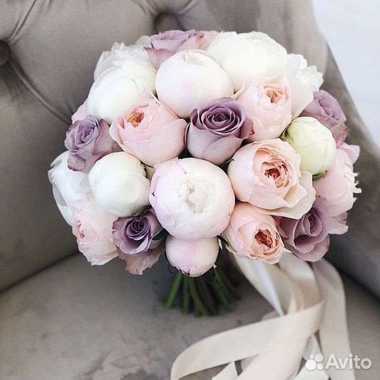 Свадебные букеты и бутоньерки