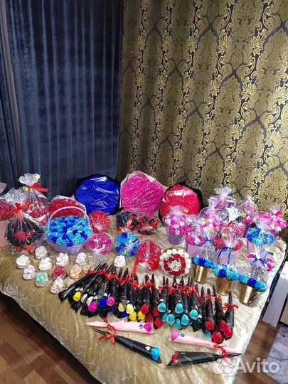 Букеты цветов из мыльных роз