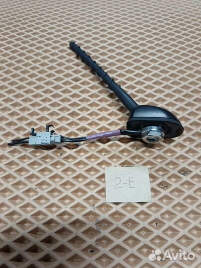 Антенна Nissan Skyline Crossover J50