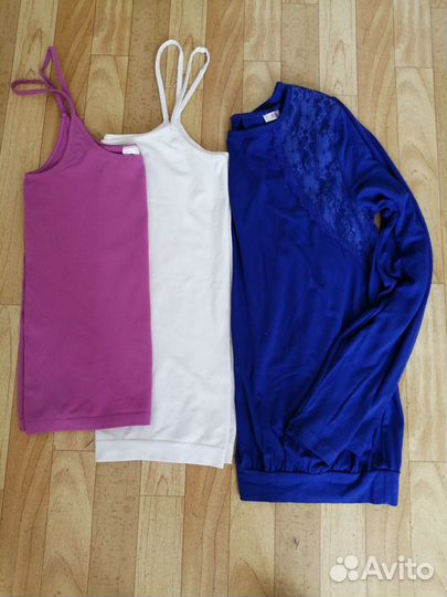 Пакет с одеждой для девушки 42 размера