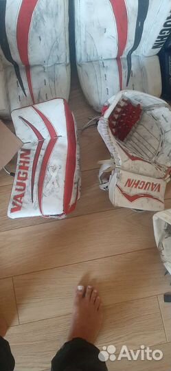 Vaughn V6 pro щитки вратарские хоккейные