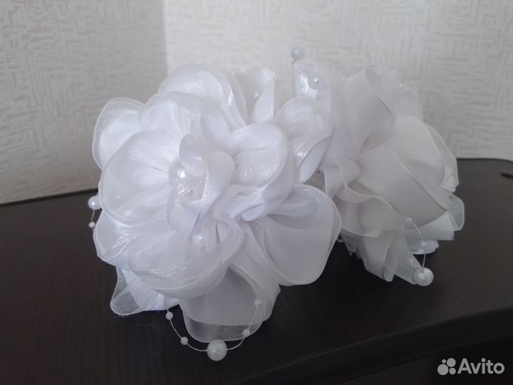 Банты для волос белые