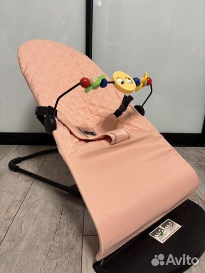 Шезлонг для новорожденных