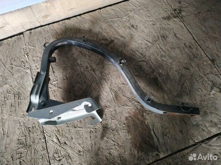 Петля двери багажника задняя левая Заз Сенс T100