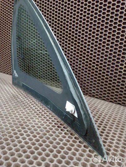 Форточка задняя левая Лада Гранта Фл лифтбек 1.6