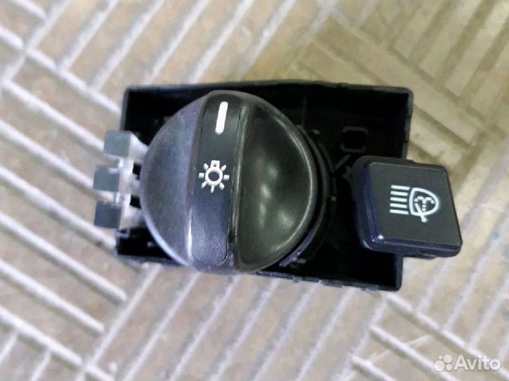 Выключатель света Mercedes W220