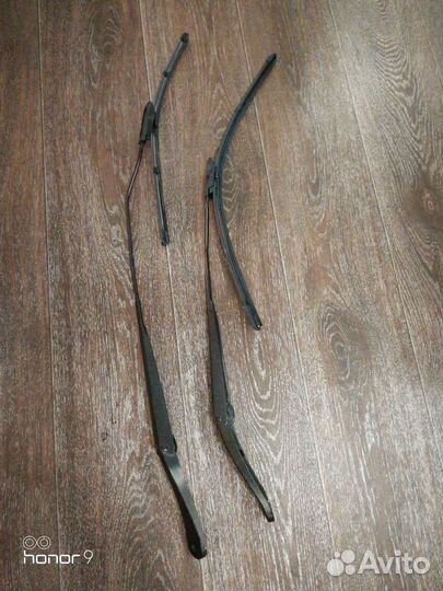 Renault Megane 2 поводки стеклоочистителя