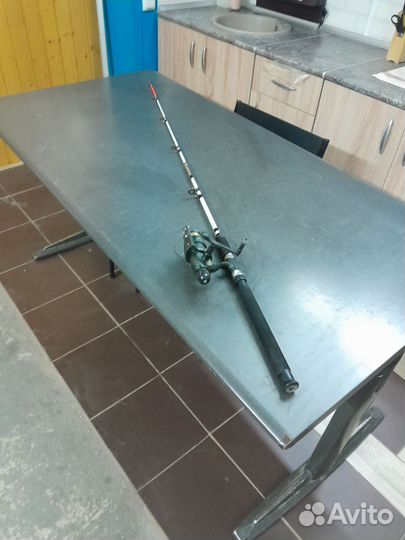 Спиннинг рыболовный с катушкой