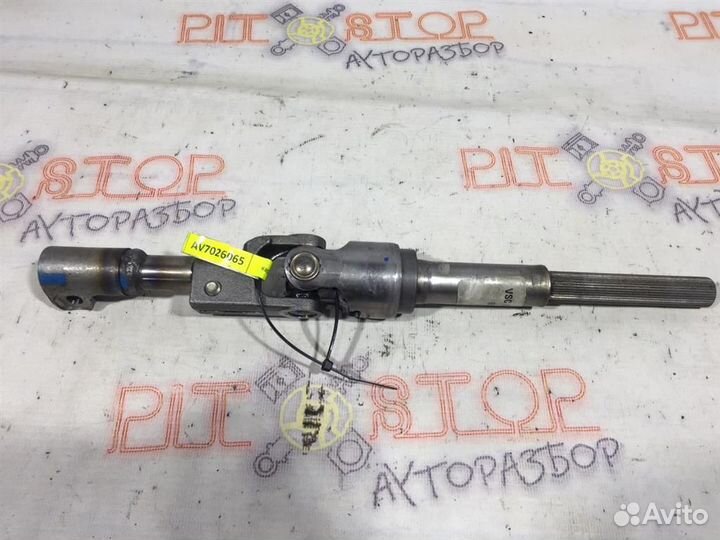 Карданчик рулевой нижний Toyota Avensis (AZT250,A