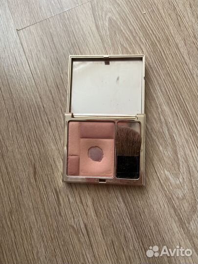 Clarins румяна