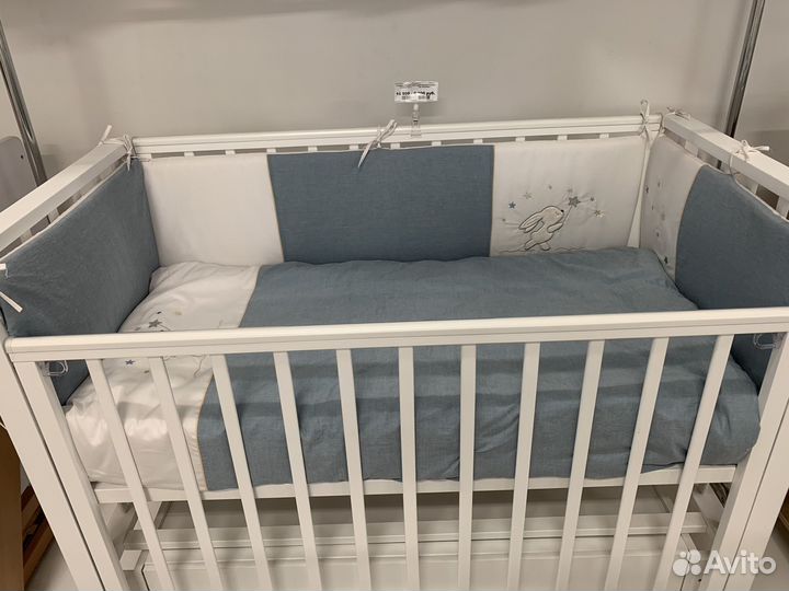 Комплект в детскую кроватку бортики