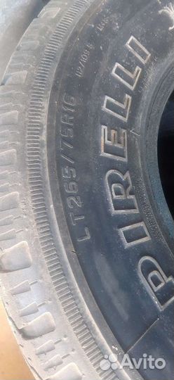 Pirelli 176A2 CE11 TL 265/75 R16
