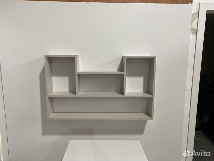 Полка настенная навесная