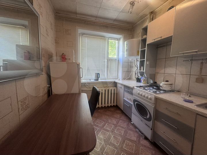 2-к. квартира, 45 м², 1/5 эт.