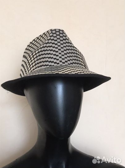 Шляпа для тематических вечеринок (маскарадная)