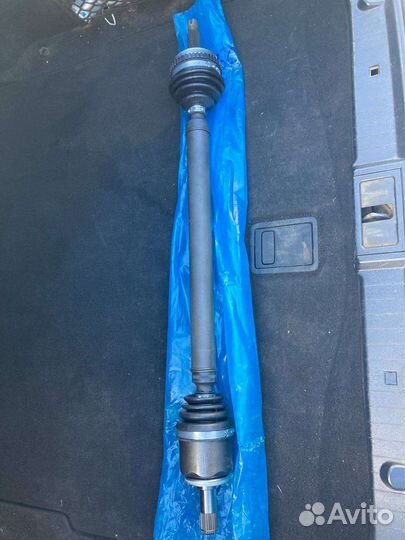 Привод в сборе правый приора с абс