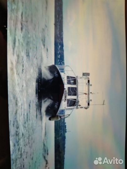 Продаётся моторная яхта