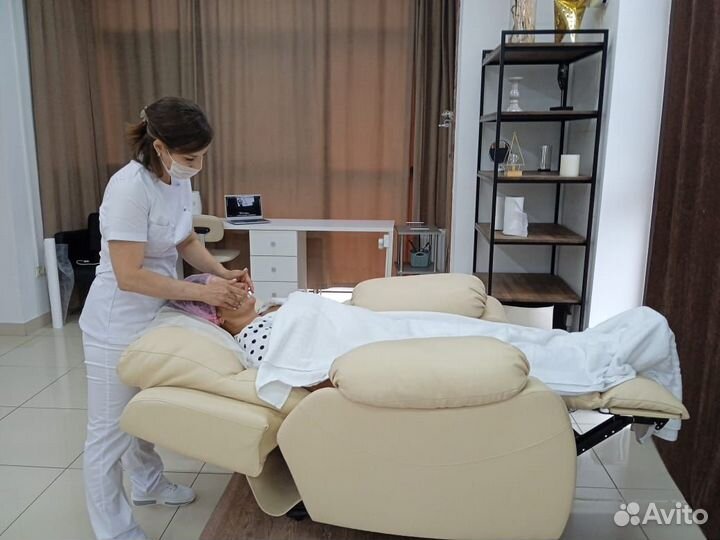 Обучение массажу лица